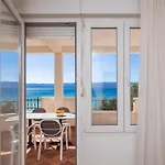 Diamond Beachfront * Duće