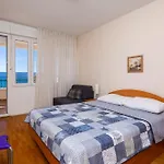 Diamond Beachfront Lejlighed Duće