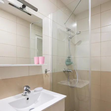 Diamond Beachfront *