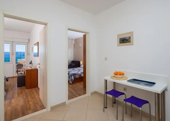 Diamond Beachfront Lejlighed Duće