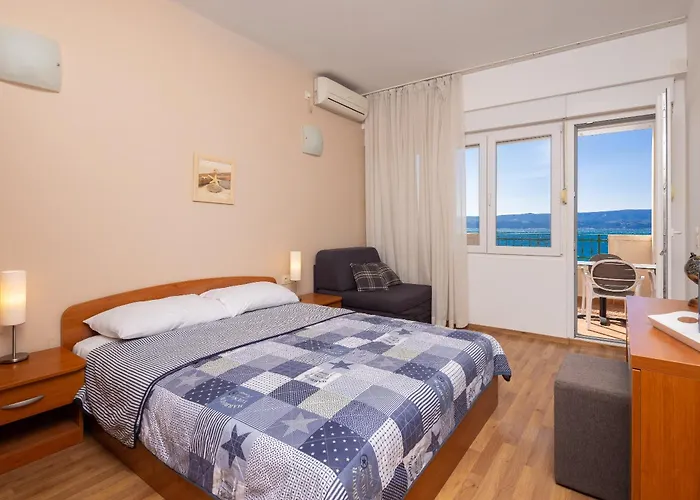 Diamond Beachfront Duće